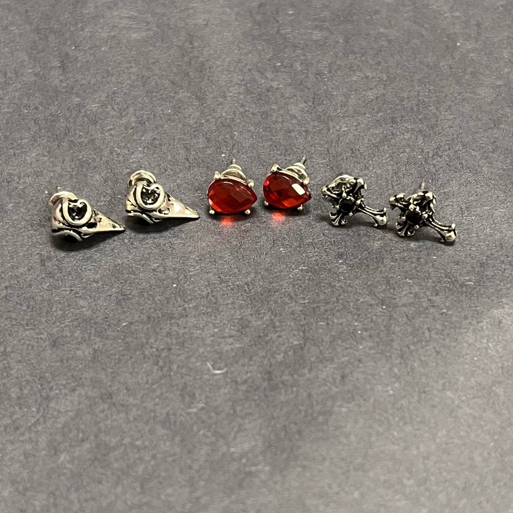 Elegant Silver and Red Stud Earrings Set